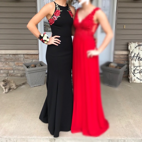 Formal Dress - Picture 3 of 4